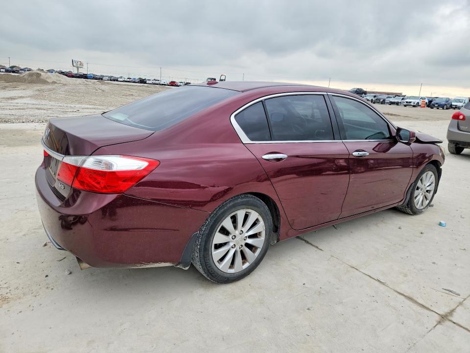 Photo 3 from auction – 2013 HONDA ACCORD with VIN 1HGCR3F84DA003504