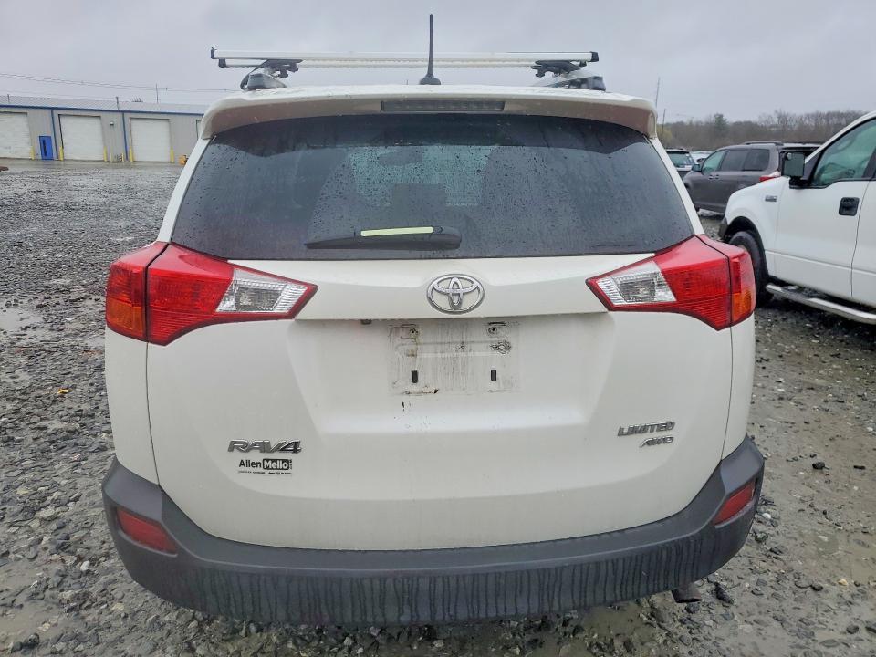 Photo 6 from auction – 2014 TOYOTA RAV4 with VIN 2T3DFREV7EW202992