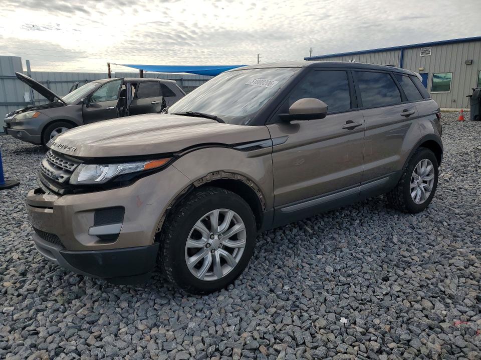 LAND ROVER RANGE ROVER EVOQUE 2015 with VIN SALVN2BG4FH050450 - Photo from auction
