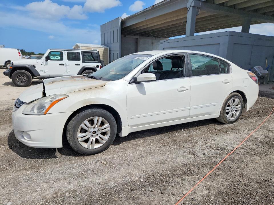 NISSAN ALTIMA 2011 with VIN 1N4AL2AP8BN402959 - Photo from auction