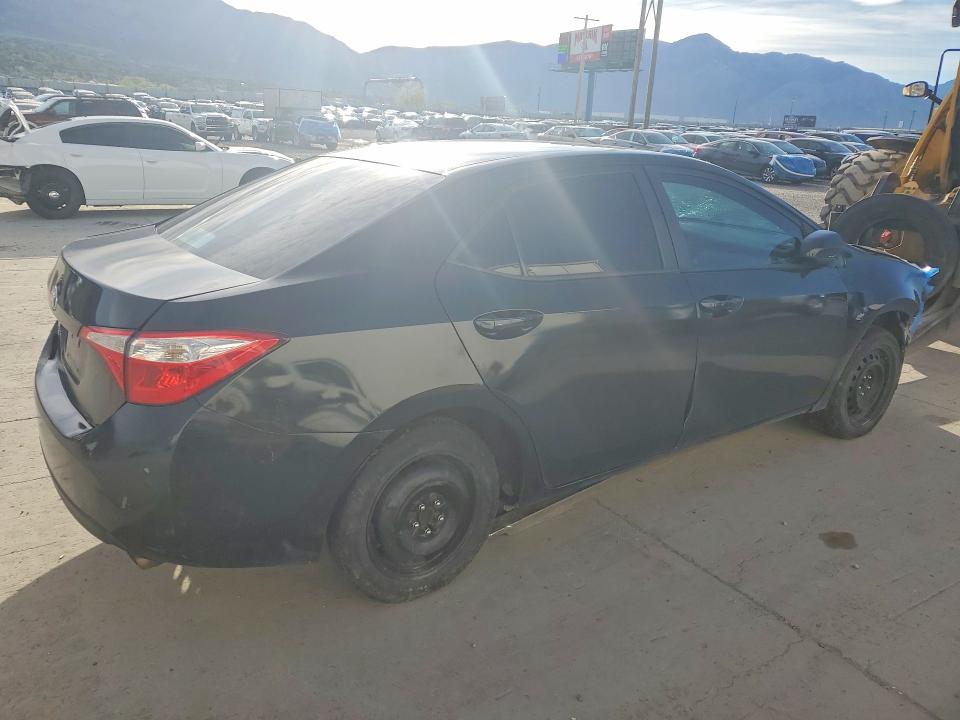 Photo 3 from auction – 2016 TOYOTA COROLLA with VIN 5YFBURHE7GP508015