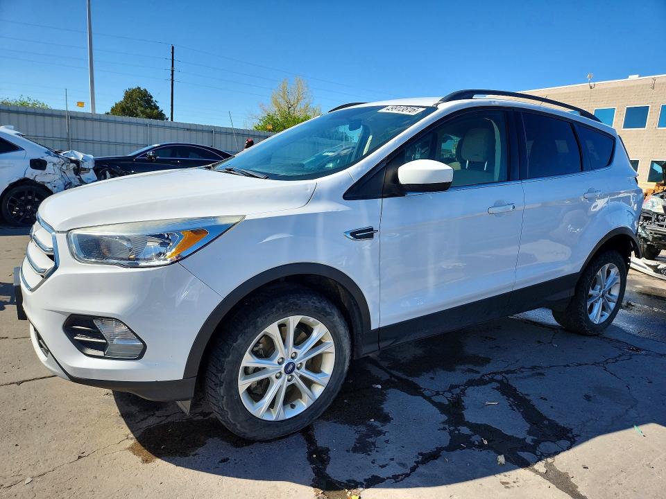 Photo 1 from auction – 2018 FORD ESCAPE with VIN 1FMCU9G9XJUC63452