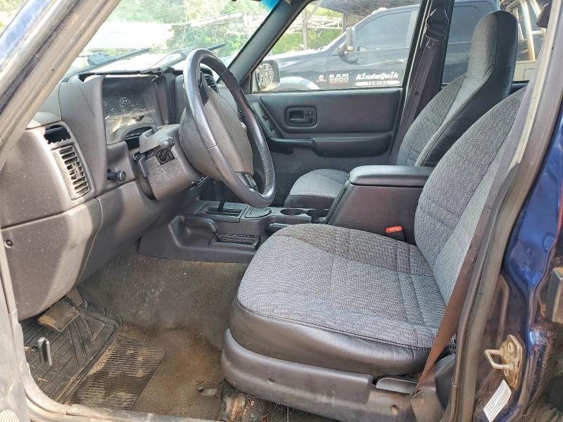 Photo 7 from auction – 2001 JEEP CHEROKEE with VIN 1J4FF48S21L610434