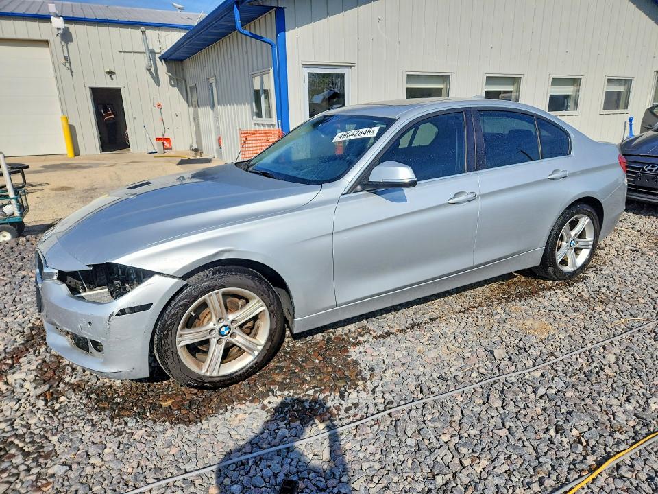 Photo 1 from auction – 2015 BMW 328 with VIN WBA3B3G5XFNR85927