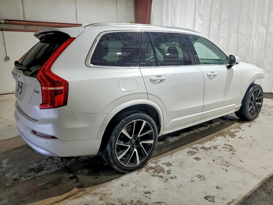 Foto 3 de la subasta – 2022 VOLVO XC90 con VIN YV4A221K5N1858833