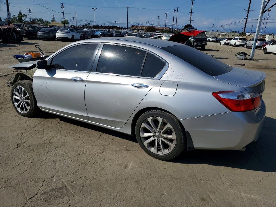 Photo 2 from auction – 2013 HONDA ACCORD with VIN 1HGCR2F50DA059973