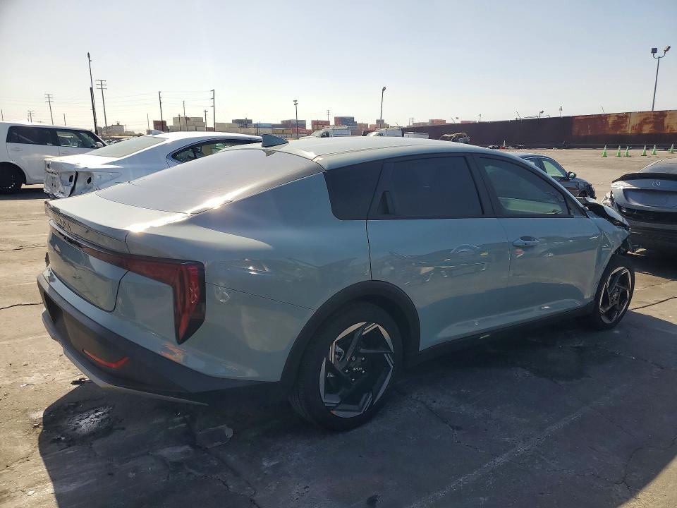 Photo 3 from auction – 2025 KIA K4 with VIN 3KPFU4DE4SE192724