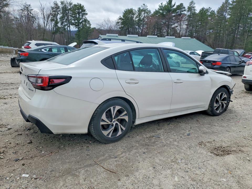 Photo 3 from auction – 2023 SUBARU LEGACY with VIN 4S3BWAD67P3016460