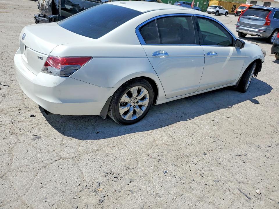 Photo 3 from auction – 2009 HONDA ACCORD with VIN 1HGCP36899A048161