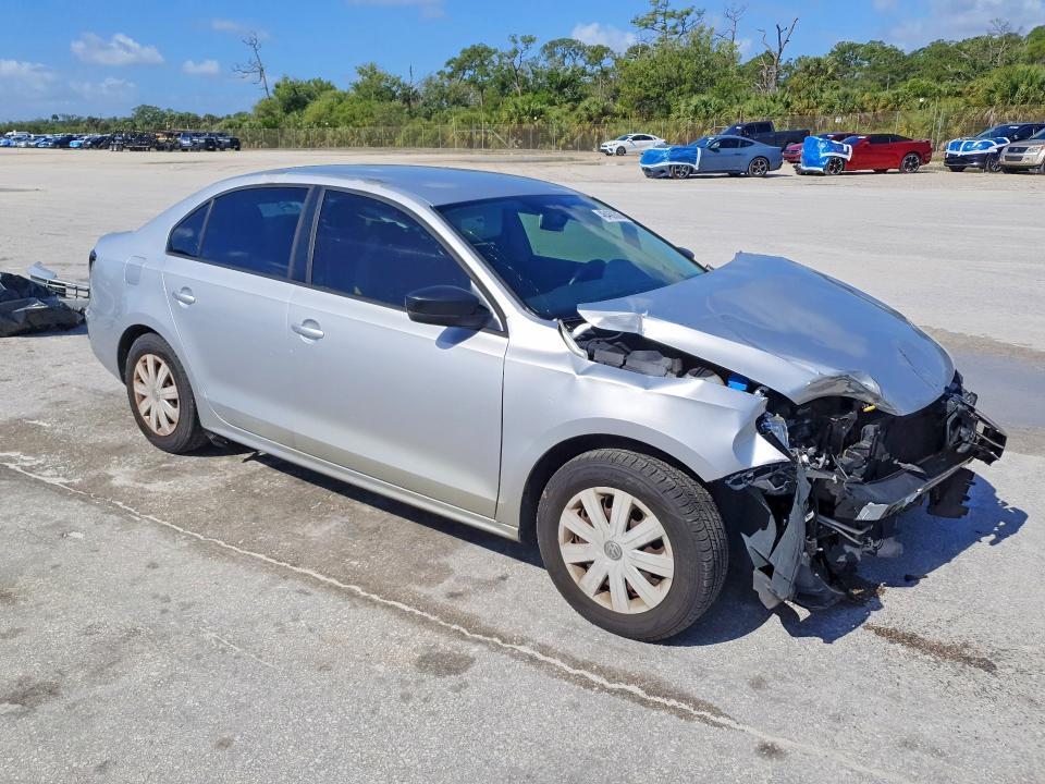 Photo 4 from auction – 2016 VOLKSWAGEN JETTA with VIN 3VW167AJXGM314732