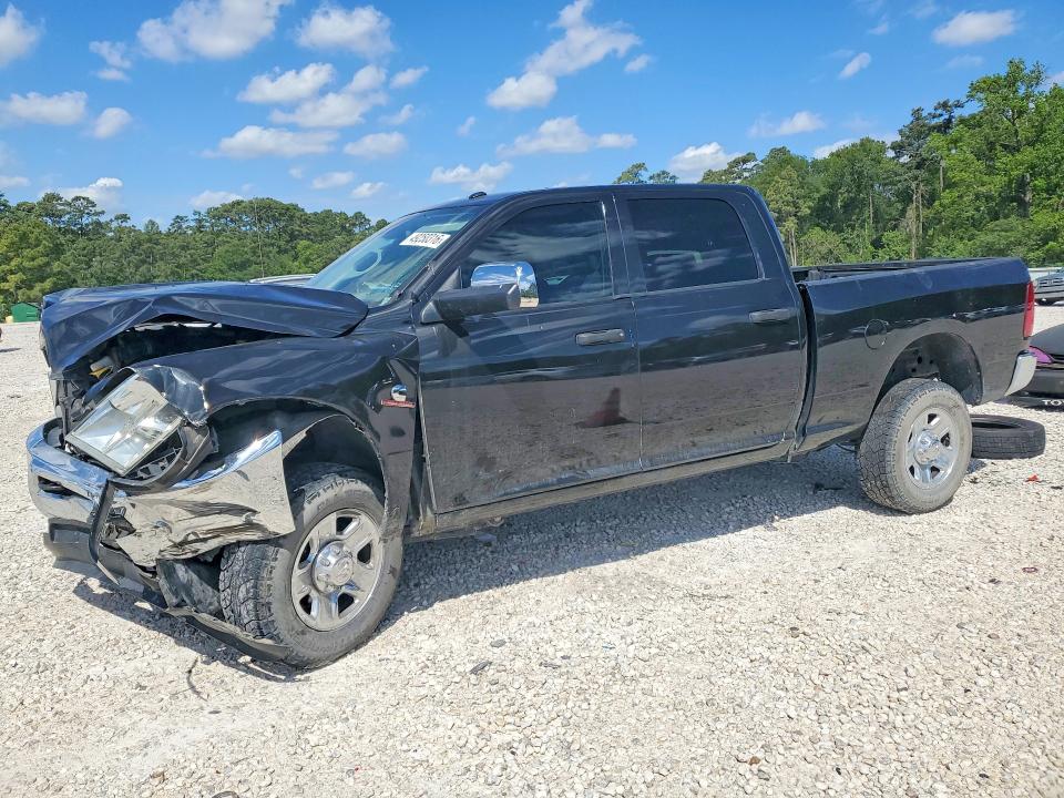 RAM 2500 2018 with VIN 3C6UR5CL8JG327549 - Photo from auction