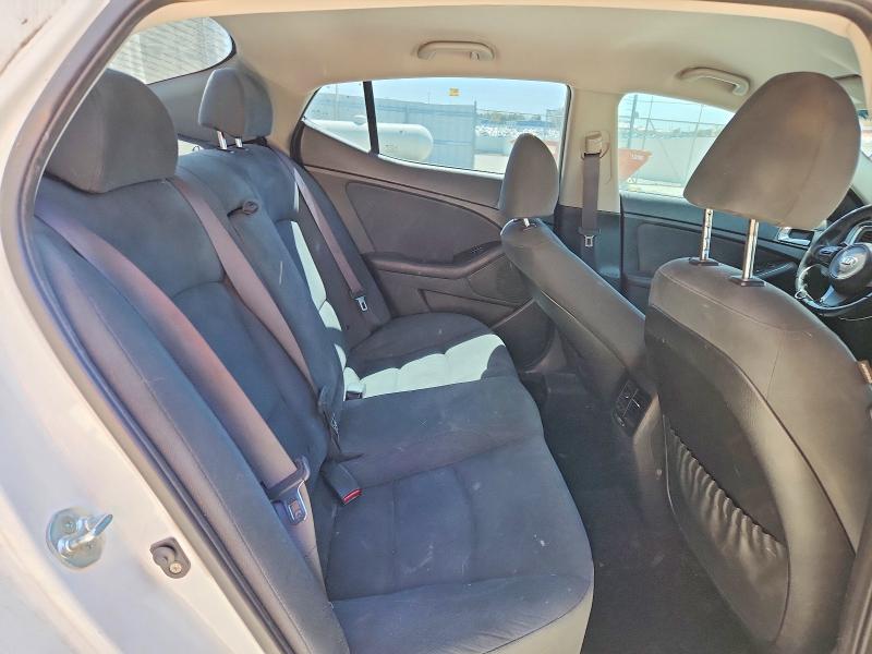 Photo 10 from auction – 2016 KIA OPTIMA with VIN KNAGM4AD5G5093569