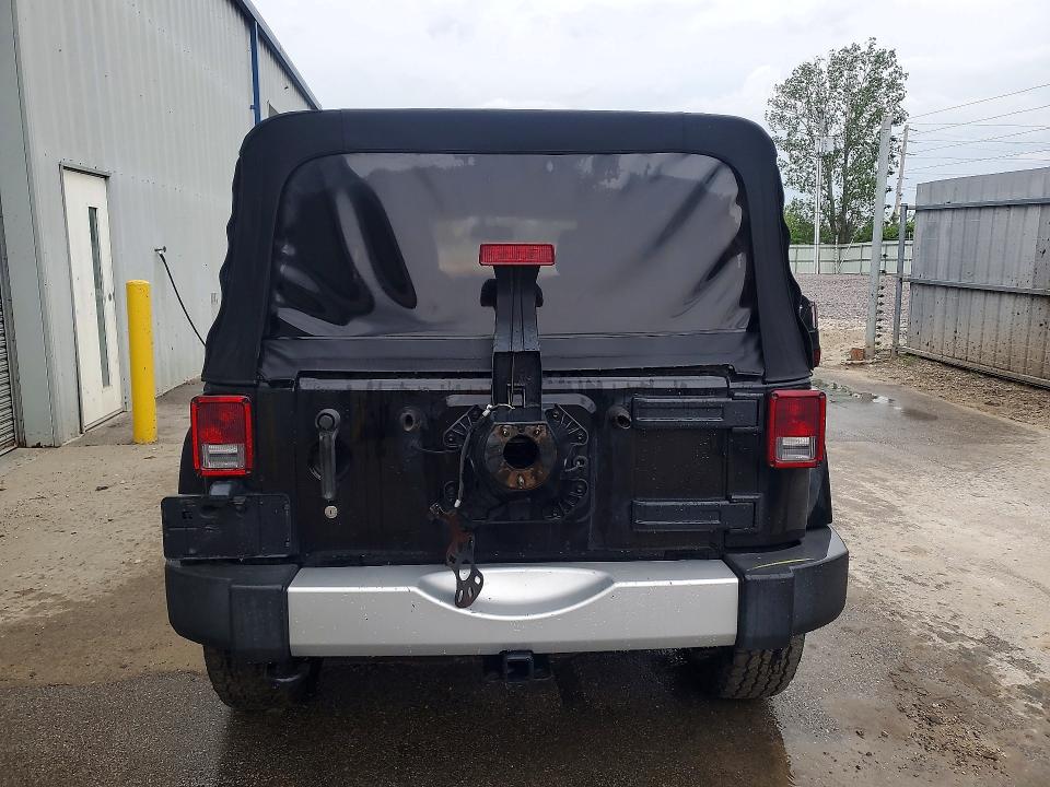 Photo 6 from auction – 2015 JEEP WRANGLER UNLIMITED with VIN 1C4HJWEG6FL528447
