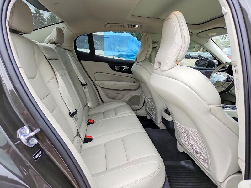 Photo 10 from auction – 2021 VOLVO S60 with VIN 7JR102TL9MG113191