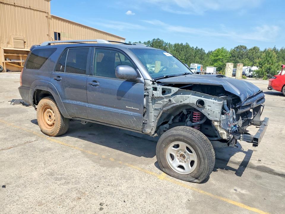 Photo 4 from auction – 2005 TOYOTA 4RUNNER with VIN JTEZU14R658023944