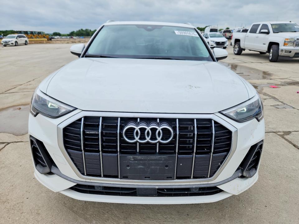 Photo 5 from auction – 2022 AUDI Q3 with VIN WA1DECF33N1094702