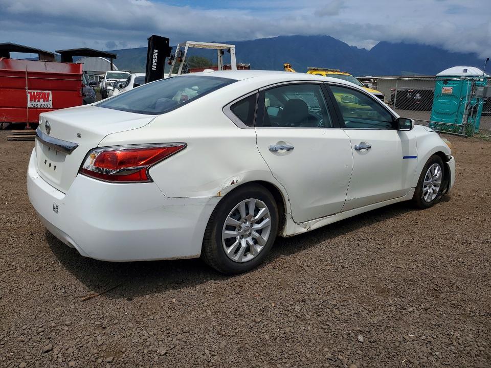 Photo 3 from auction – 2015 NISSAN ALTIMA with VIN 1N4AL3AP1FN386082