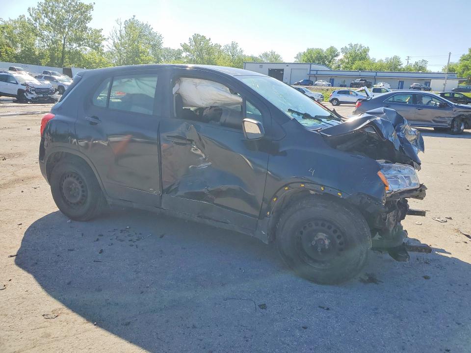 Photo 4 from auction – 2016 CHEVROLET TRAX with VIN KL7CJKSB6GB720466