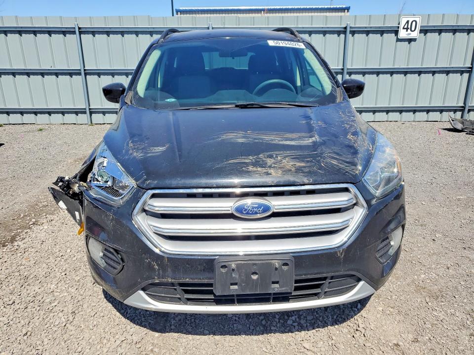 Photo 5 from auction – 2017 FORD ESCAPE with VIN 1FMCU0GDXHUB16526