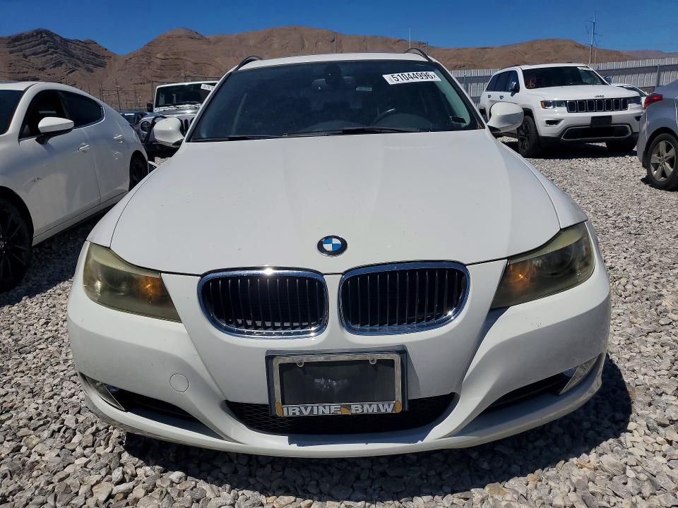 Photo 5 from auction – 2011 BMW 328 with VIN WBAUT9C59BA191531