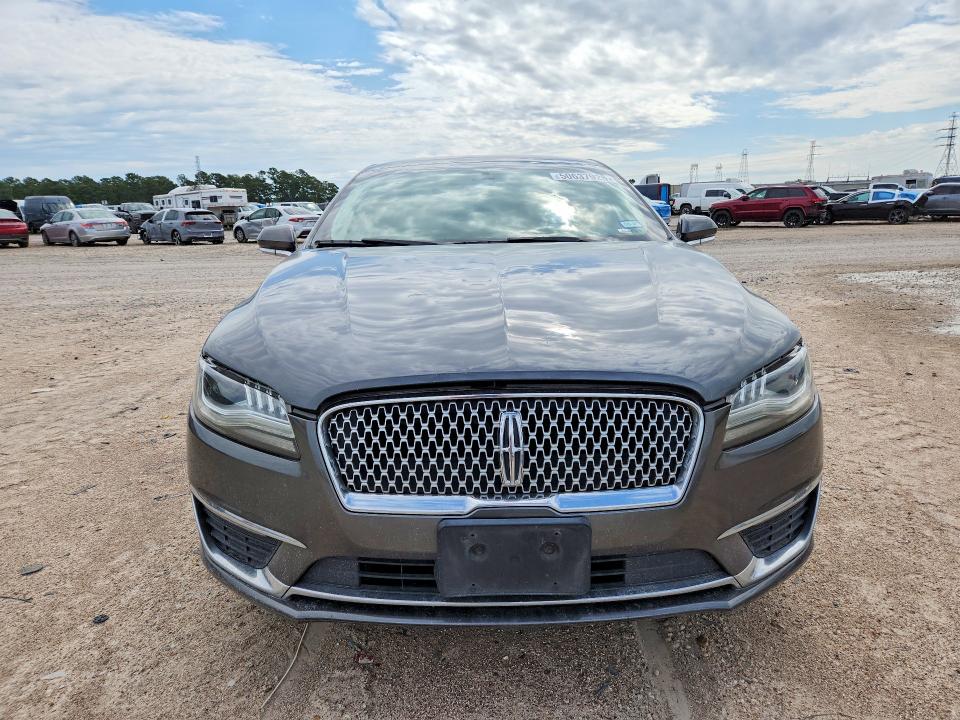 Photo 5 from auction – 2017 LINCOLN MKZ with VIN 3LN6L5A96HR650597