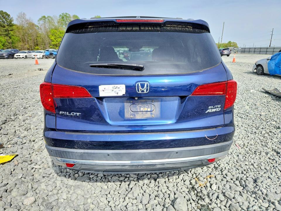Photo 6 from auction – 2016 HONDA PILOT with VIN 5FNYF6H02GB122315