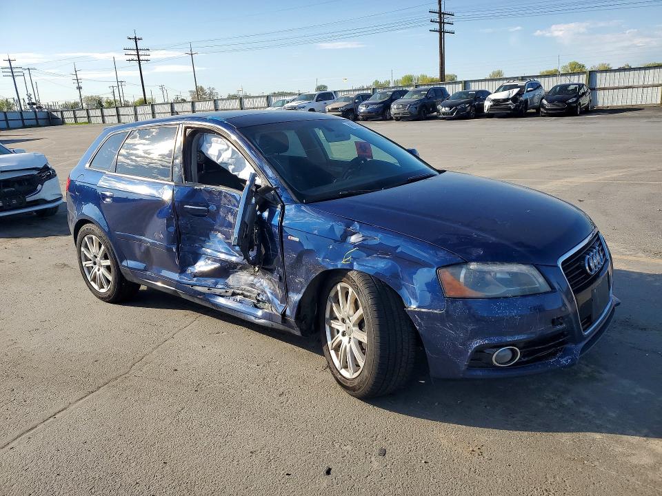 Photo 4 from auction – 2013 AUDI A3 with VIN WAUKJAFM6DA007425