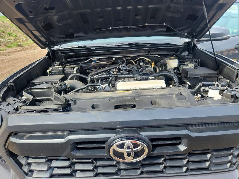 Photo 11 from auction – 2024 TOYOTA TACOMA with VIN 3TMLB5JN5RM057528