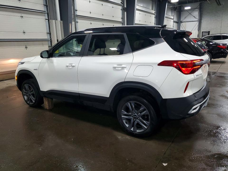 Photo 2 from auction – 2023 KIA SELTOS with VIN KNDEUCAA4P7376799