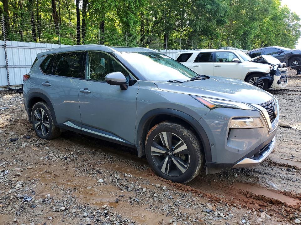 Photo 4 from auction – 2021 NISSAN ROGUE with VIN JN8AT3DD1MW303676