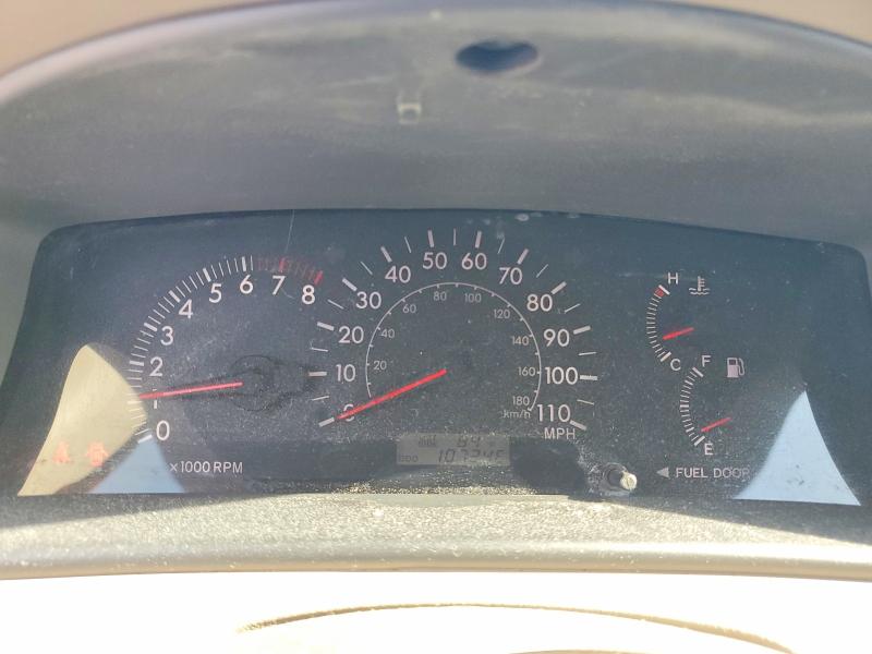 Photo 9 from auction – 2006 TOYOTA COROLLA with VIN JTDBR32E760079247