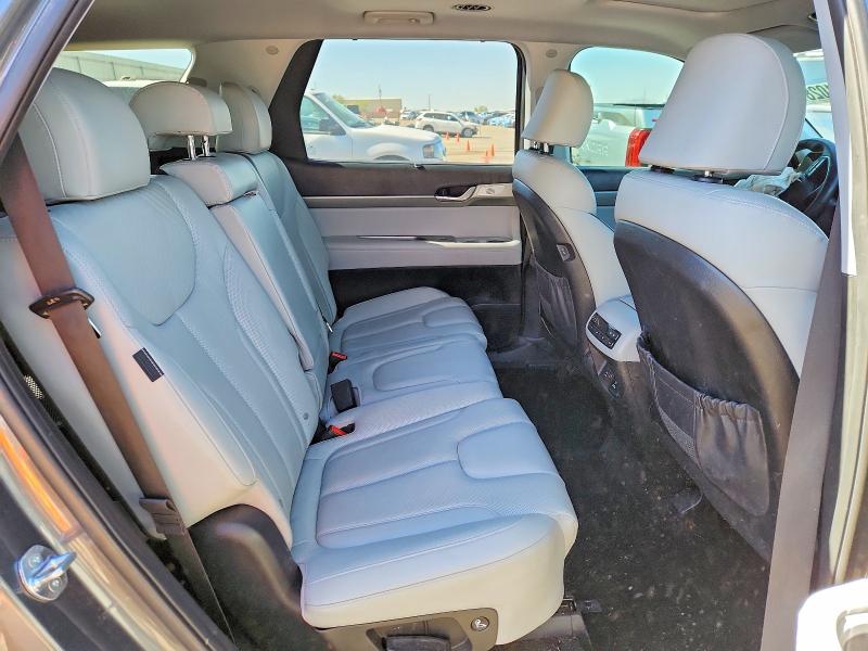 Photo 10 from auction – 2023 HYUNDAI PALISADE with VIN KM8R4DGE3PU577155
