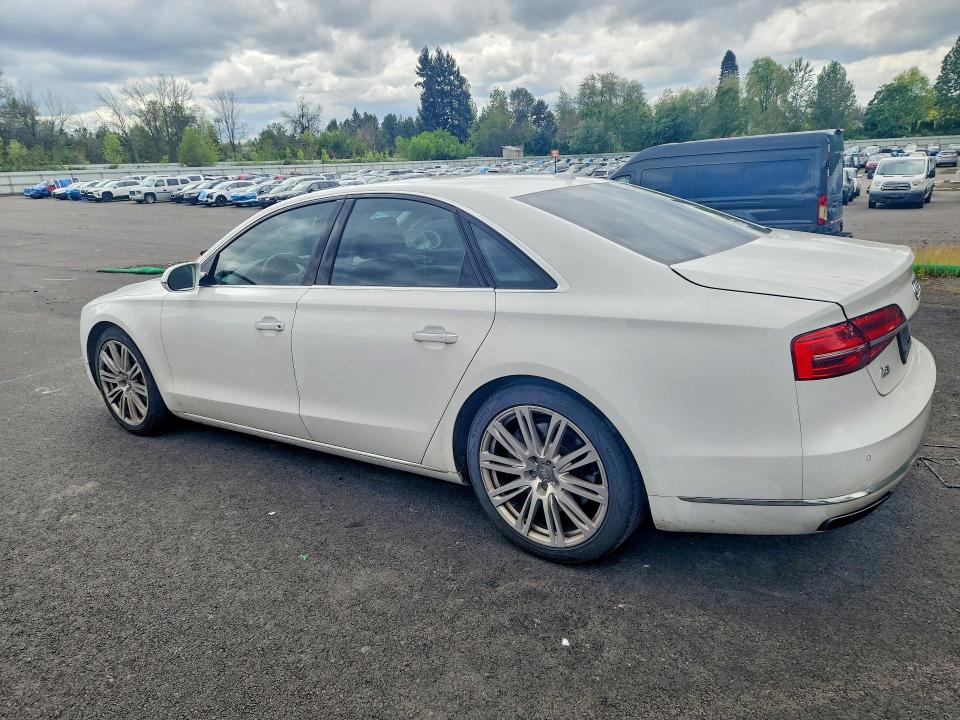 Photo 2 from auction – 2015 AUDI A8 with VIN WAUJGAFD8FN019937