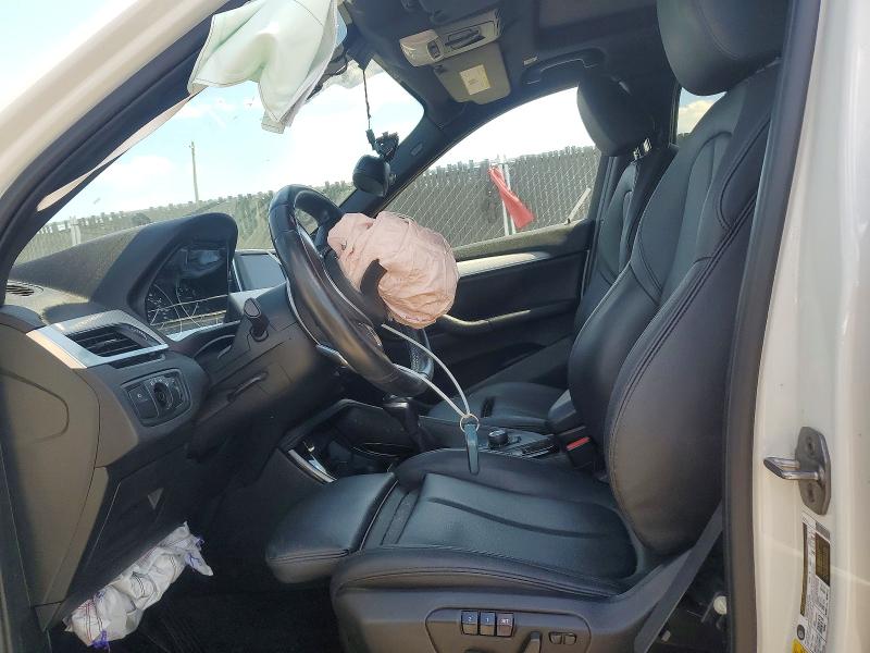 Photo 7 from auction – 2017 BMW X1 with VIN WBXHU7C32HSH37551