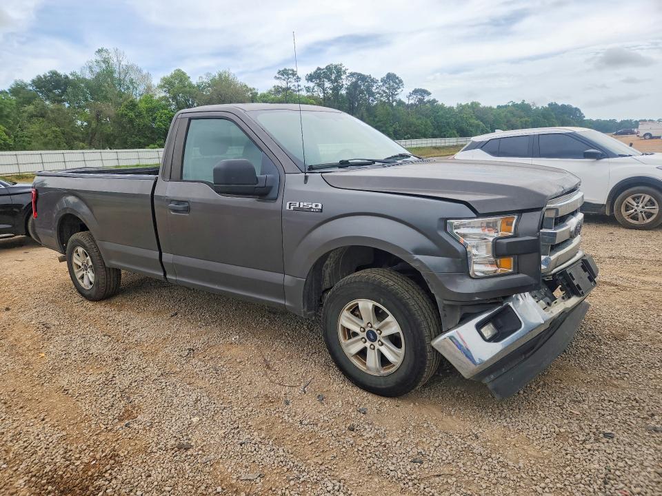 Foto 4 de la subasta – 2017 FORD F150 con VIN 1FTMF1C89HKD76235