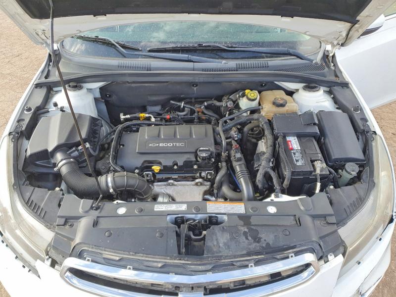 Photo 11 from auction – 2015 CHEVROLET CRUZE with VIN 1G1PC5SB6F7137406