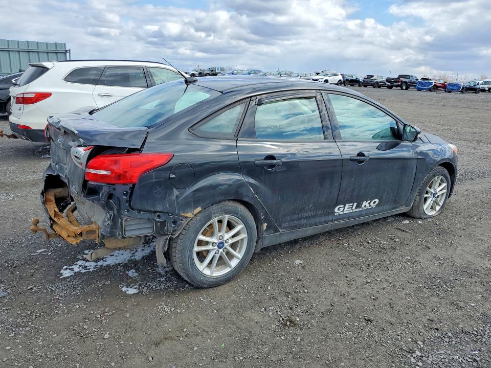 Photo 3 from auction – 2015 FORD FOCUS with VIN 1FADP3F29FL296883