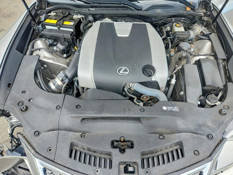 Photo 11 from auction – 2017 LEXUS RC 300 with VIN JTHSM5BC1H5003178