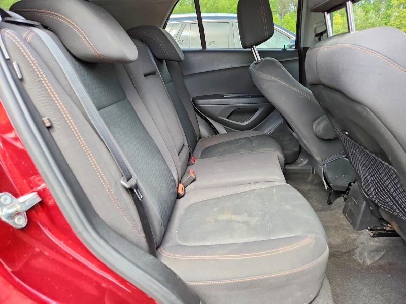 Photo 11 from auction – 2017 CHEVROLET TRAX with VIN 3GNCJNSB6HL191547