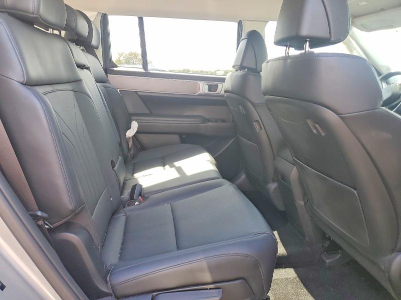 Photo 11 from auction – 2024 HYUNDAI SANTA FE with VIN 5NMP24GL3RH004685