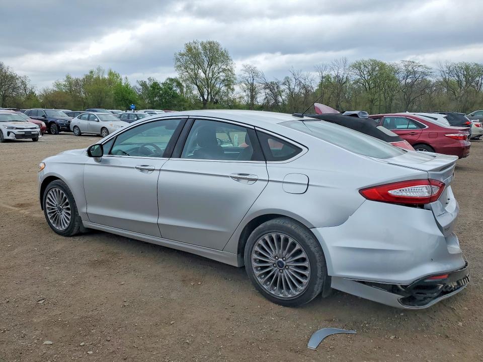 Photo 2 from auction – 2016 FORD FUSION with VIN 3FA6P0K93GR360896