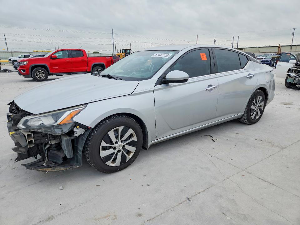 NISSAN ALTIMA 2020 с VIN 1N4BL4BV1LN302698 - Снимка от търг