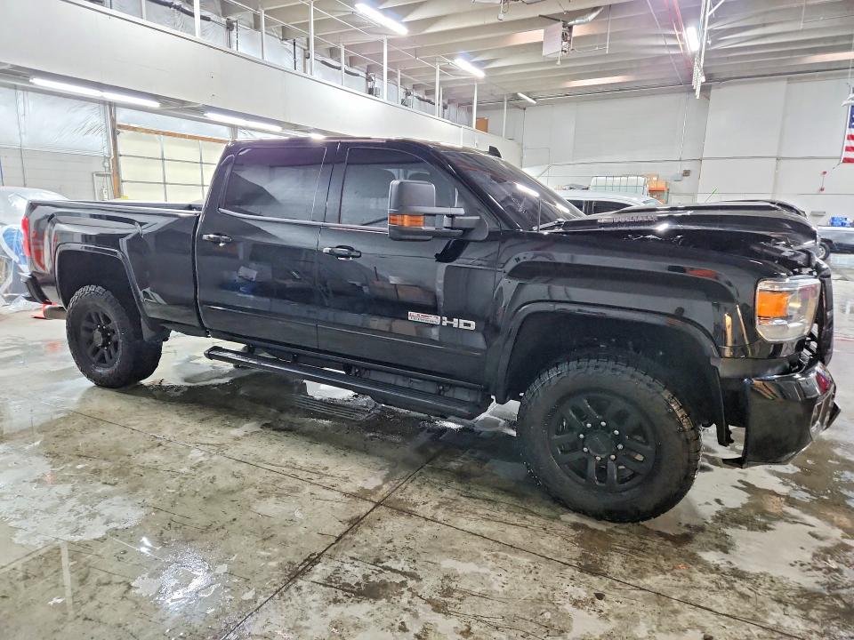 Photo 4 from auction – 2018 GMC SIERRA with VIN 1GT42XCY9JF112798