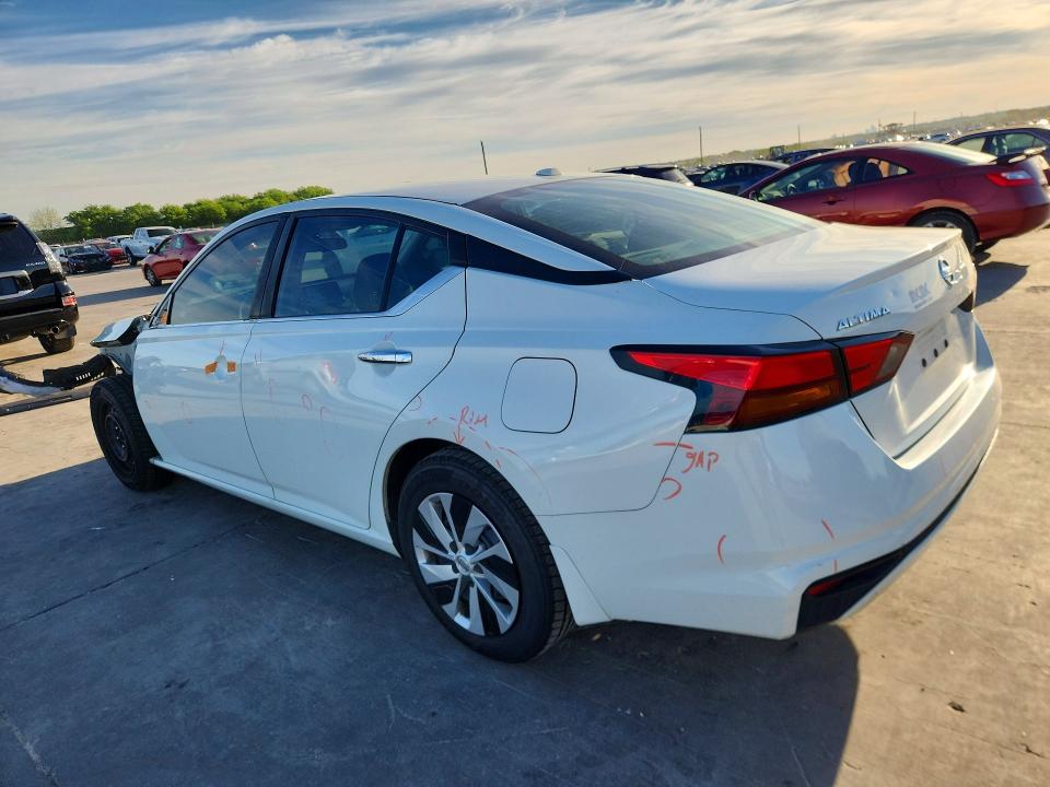 Photo 2 from auction – 2019 NISSAN ALTIMA with VIN 1N4BL4BVXKC256797
