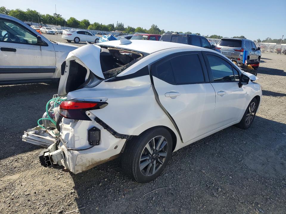 Photo 3 from auction – 2021 NISSAN VERSA with VIN 3N1CN8EV5ML867424