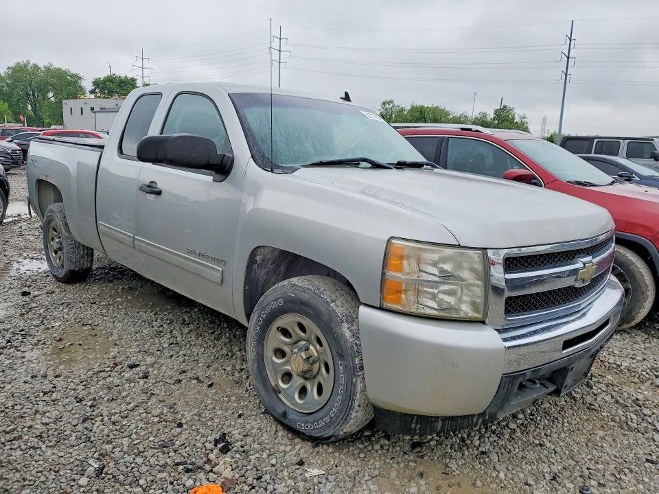 Photo 4 from auction – 2011 CHEVROLET SILVERADO with VIN 1GCRKREA4BZ223647