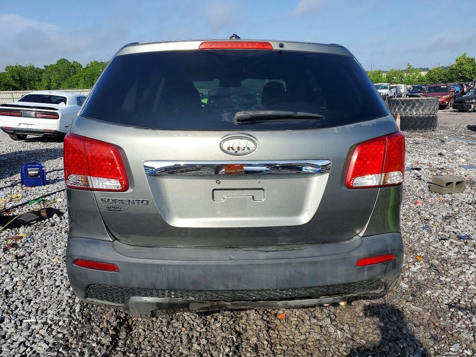 Zdjęcie 6 z aukcji – 2011 KIA SORENTO z VIN 5XYKT3A12BG013239