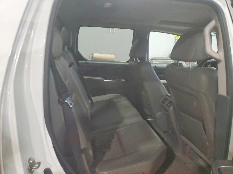 Photo 10 from auction – 2014 HONDA RIDGELINE with VIN 5FPYK1F58EB502311