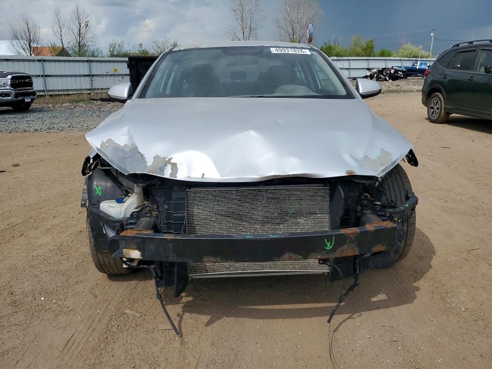 Photo 5 from auction – 2017 HYUNDAI ELANTRA with VIN 5NPD74LF7HH175266