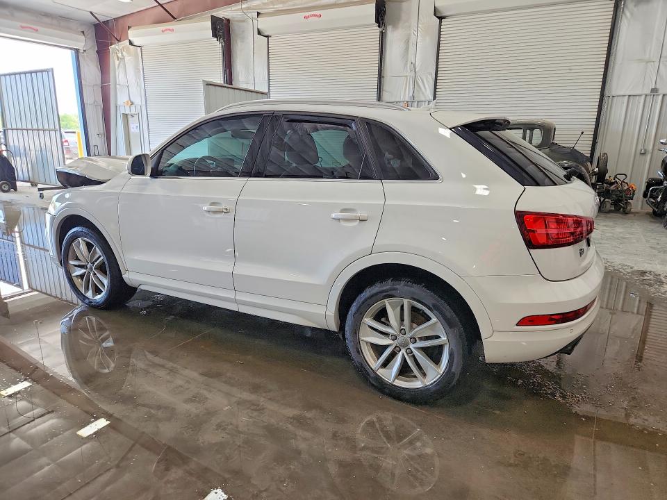 Photo 2 from auction – 2016 AUDI Q3 with VIN WA1BFCFS6GR015054